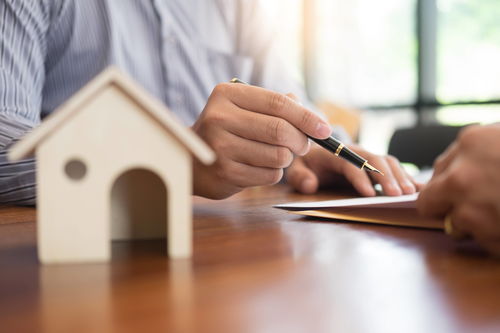 2022年物业企业如何发展房地产经纪服务